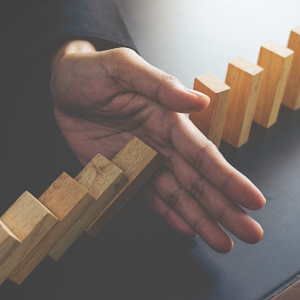 Wywal trupa z szafy. Zrób sobie relacyjny reset.